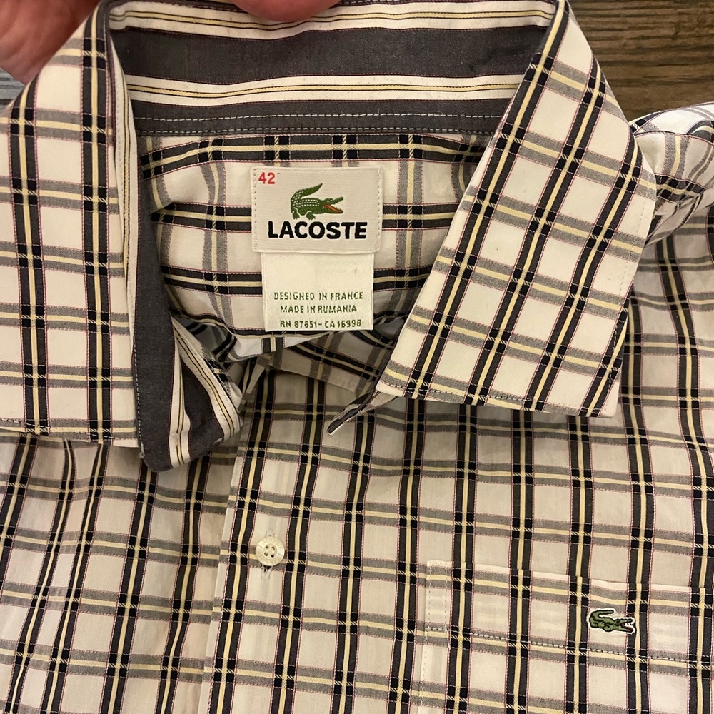 Men’s Lacoste dress shirt 👔